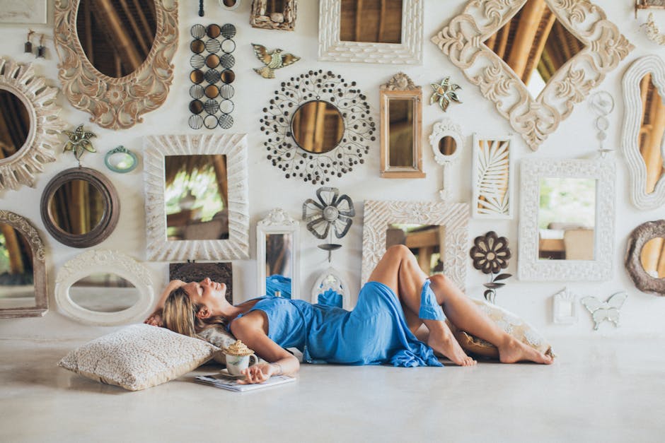 "How to Create a Trendy DIY Boho Chic Wall Hanging for Your Home"